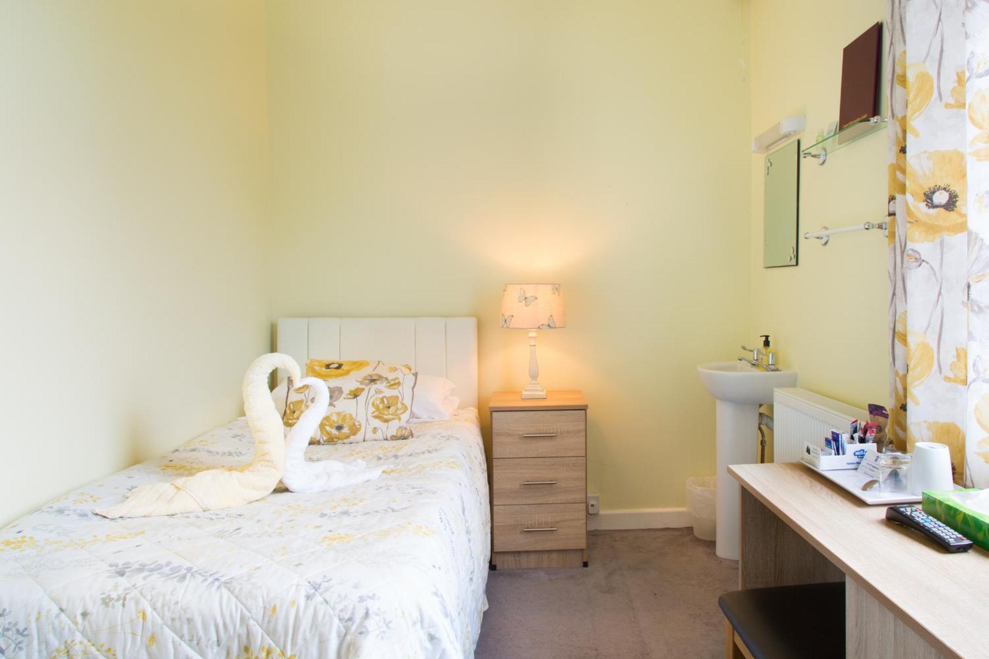The Firs Bed And Breakfast Plymouth Bagian luar foto