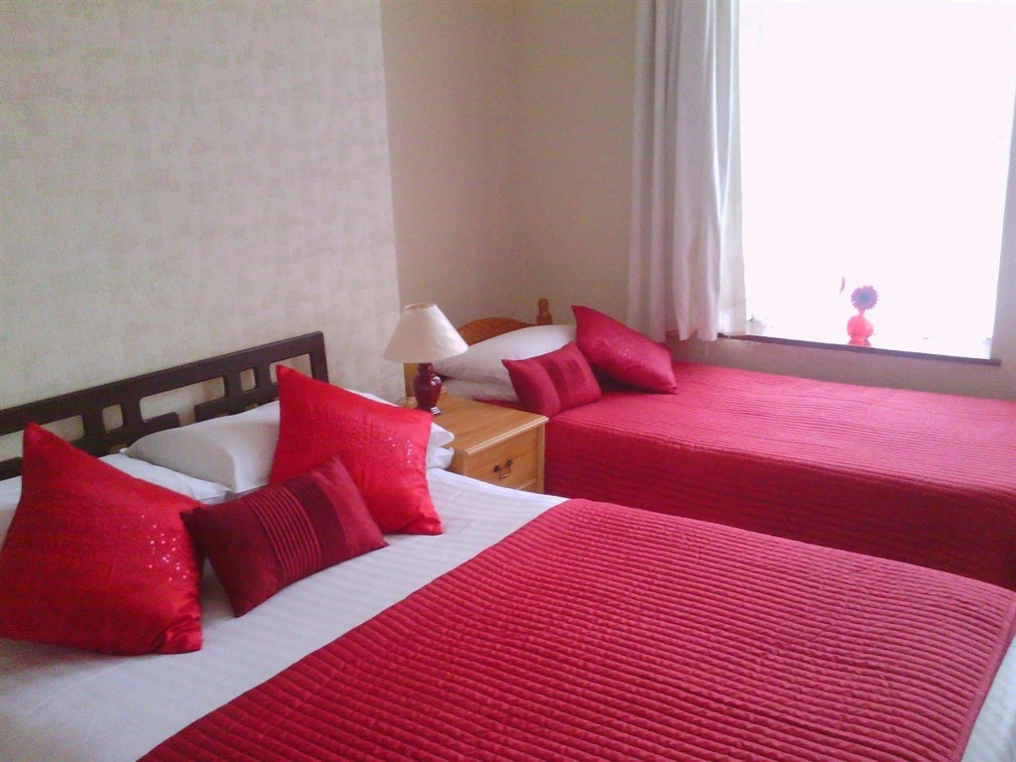 The Firs Bed And Breakfast Plymouth Bagian luar foto