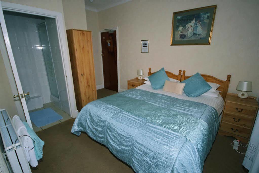 The Firs Bed And Breakfast Plymouth Bagian luar foto